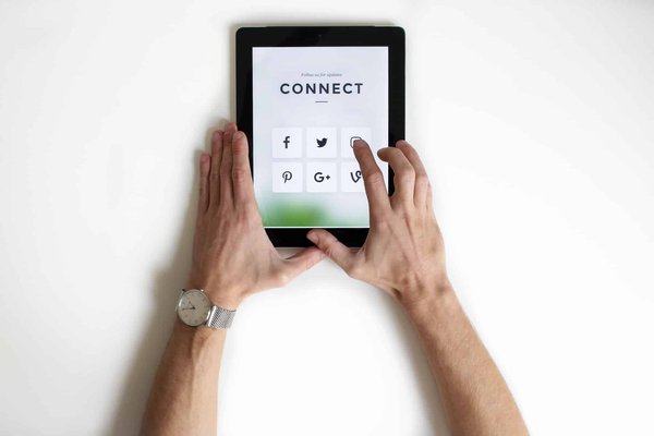 Comment sécuriser ses comptes en ligne efficacement ?